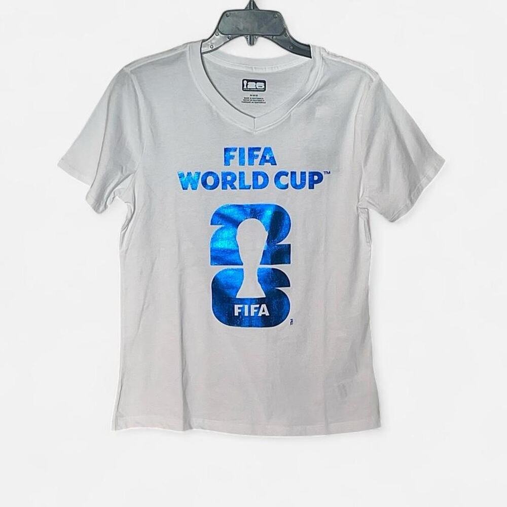 World Cup FIFA White Blue NWT Official Logo V-Neck Graphic T-Shirt – Size L